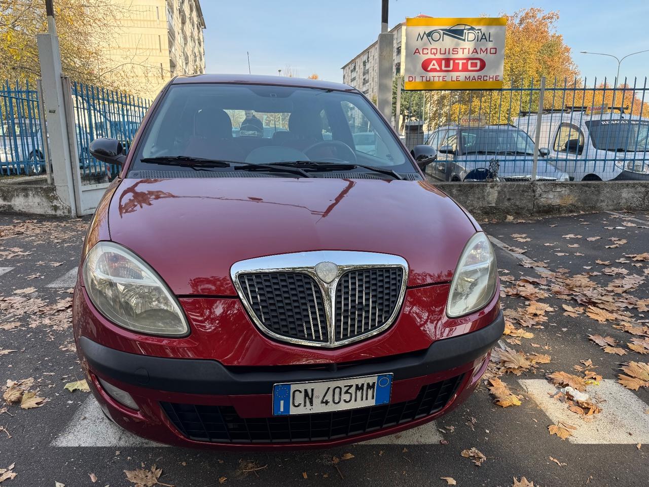 Lancia Ypsilon 1.2 Argento