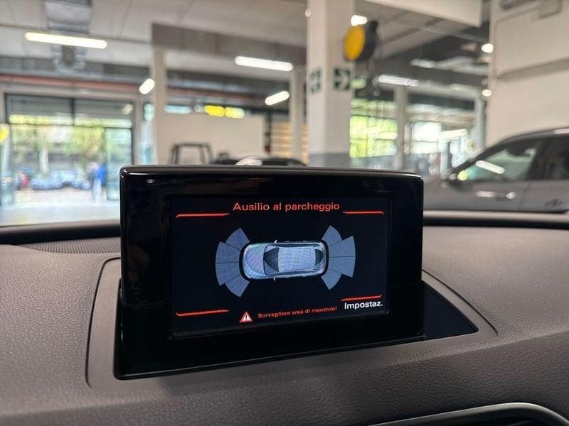 Audi Q3 2.0 tdi Business 120cv s-tronic