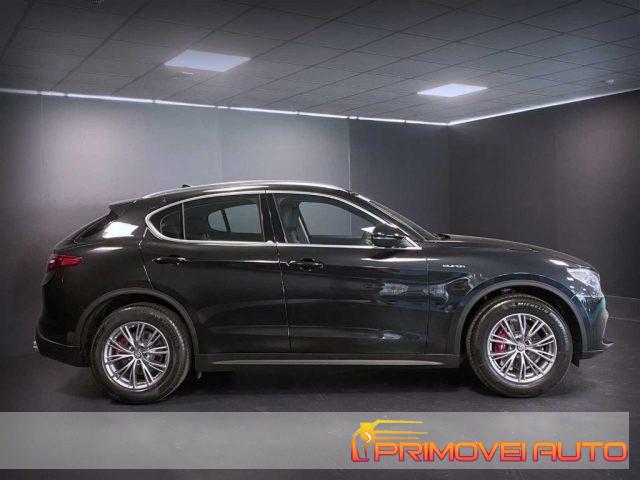 ALFA ROMEO Stelvio 2.0 Turbo 200 CV AT8 Q4 Executive