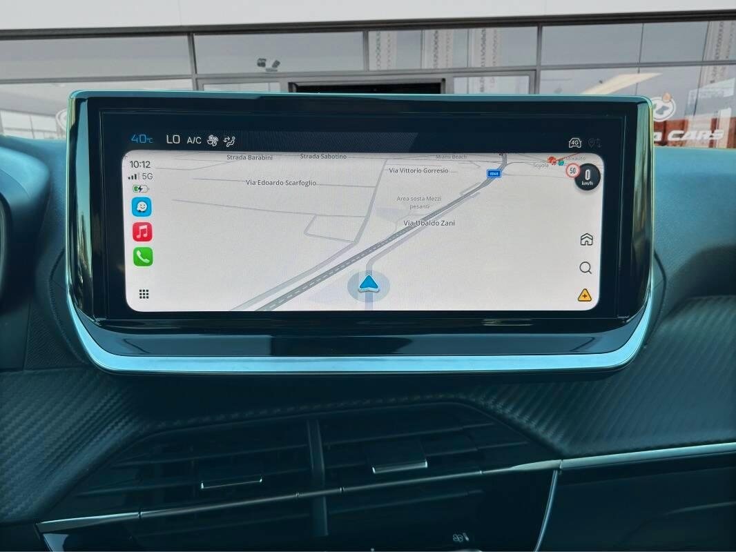 Peugeot 2008 1.2 puretech Allure s&s 100cv con CarPlay