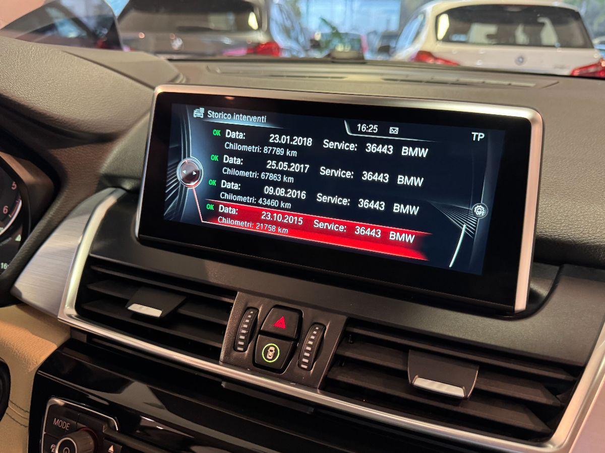 BMW Serie 2 218d Active Tourer Luxury Tetto Pelle