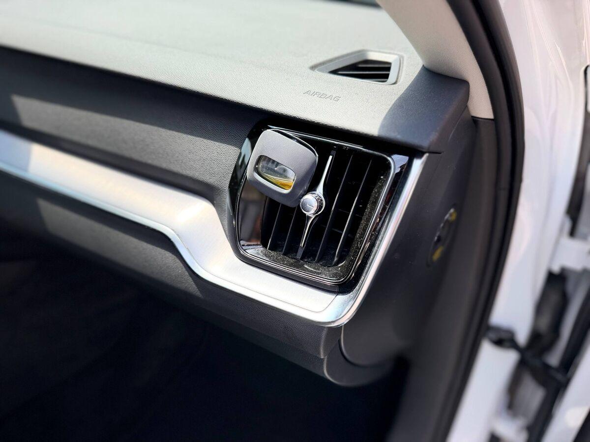 Volvo V60 2.0 b3 Momentum Business auto 8m my21