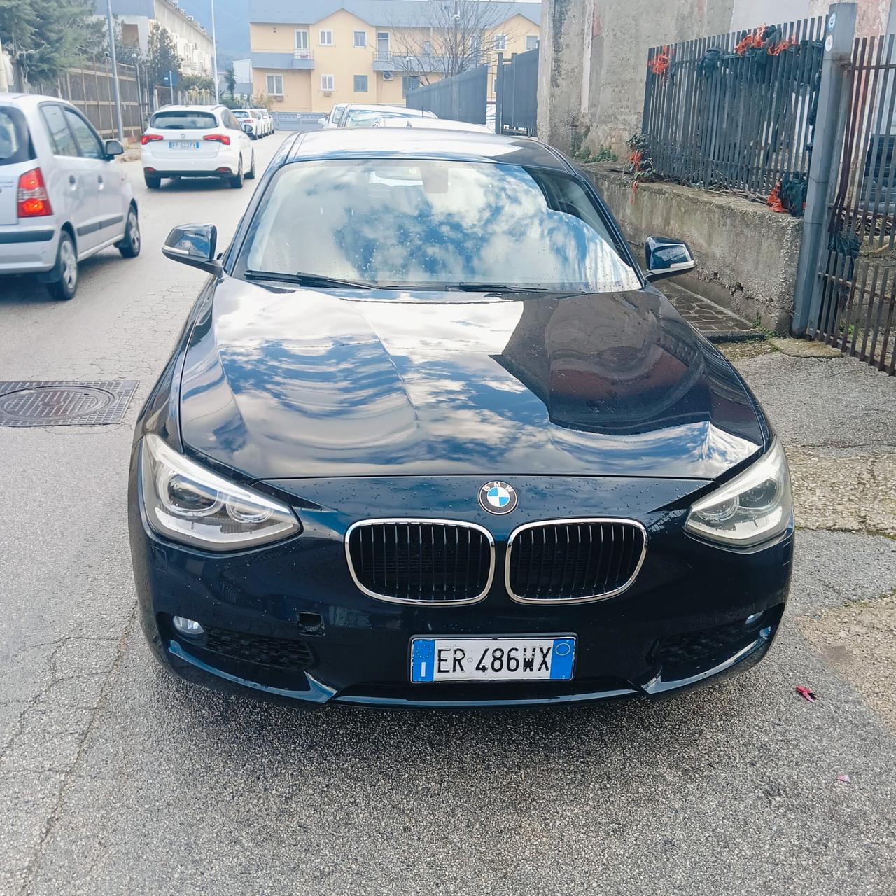 Bmw 120 120d 5p. Urban