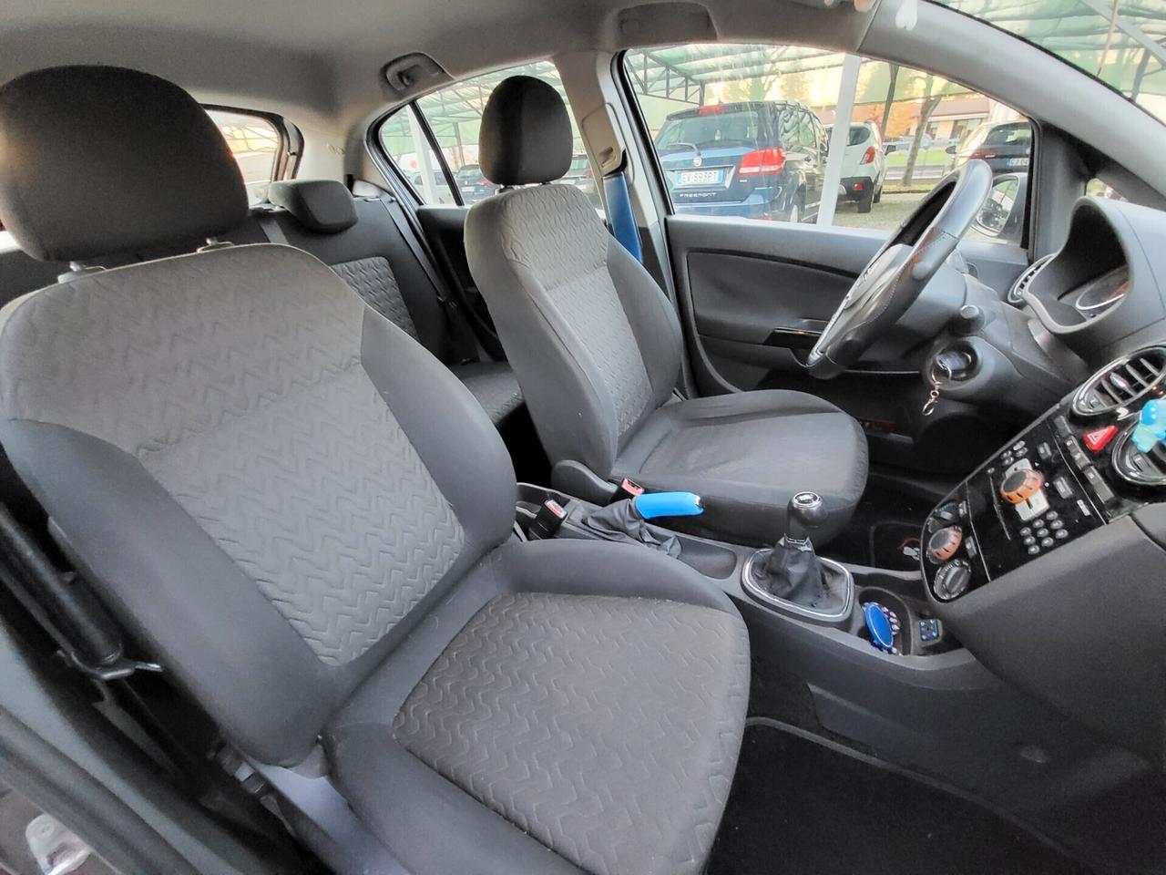 Opel Corsa 1.2 85CV 5 porte GPL-TECH Edition