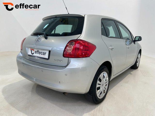 TOYOTA Auris 1.4 5 porte Sol NEOPATENTATI