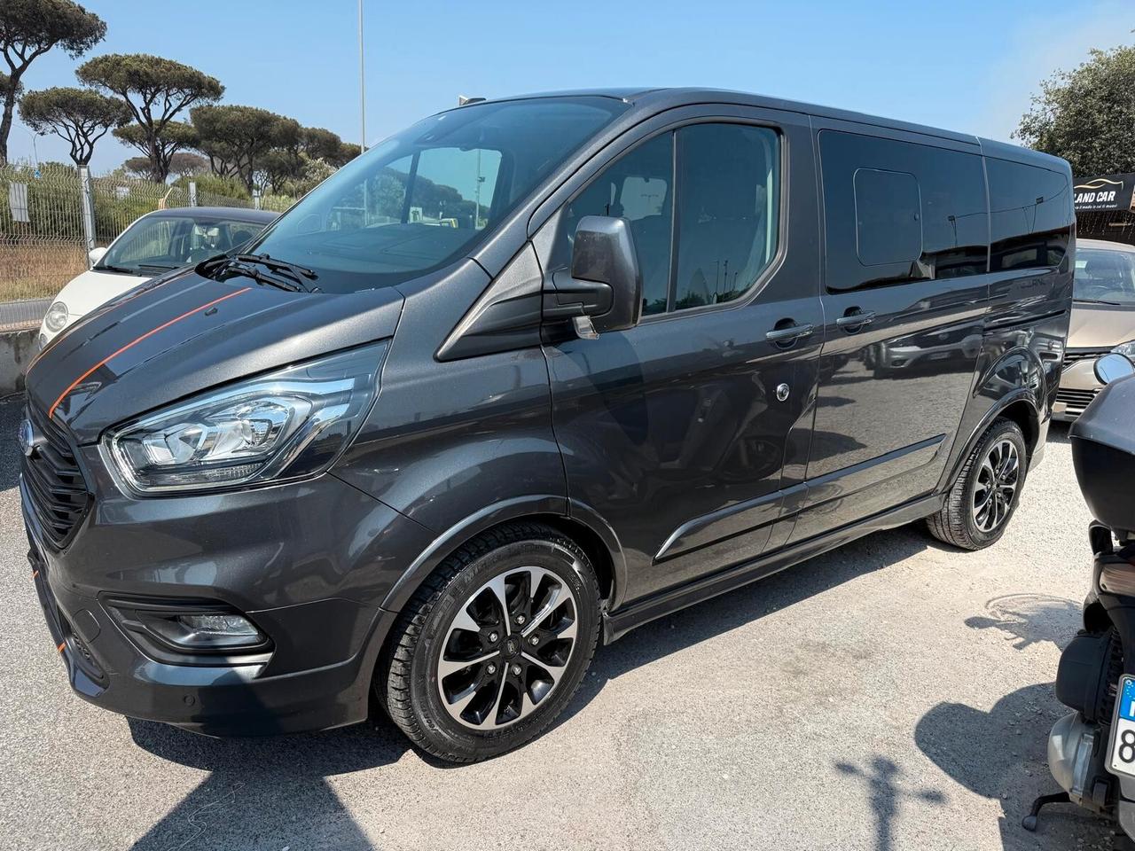 Ford Tourneo Custom 320 2.0 EcoBlue 170CV aut. PC Sport