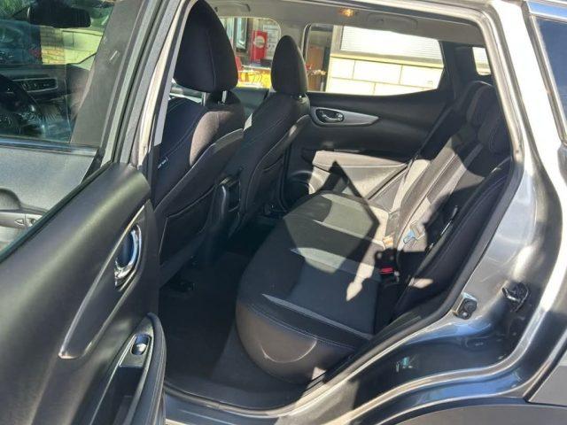 NISSAN Qashqai 1.6 dCi 2WD N-Connecta