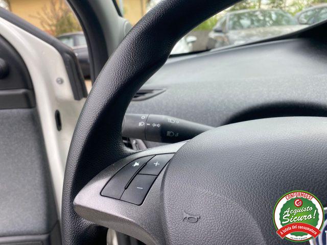 LANCIA Ypsilon 1.0 FireFly 5 porte S&S Hybrid Ecochic Silver