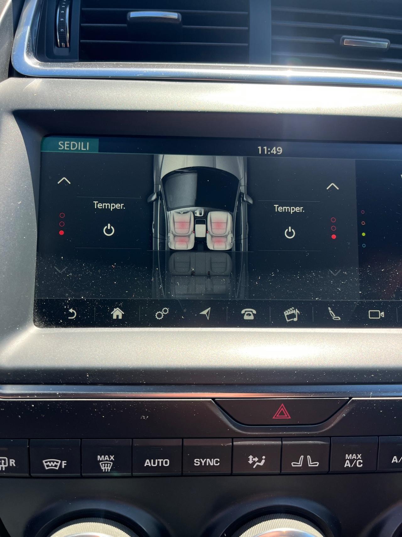 Jaguar E-Pace 2.0D 180 CV AWD aut. R-Dynamic HSE