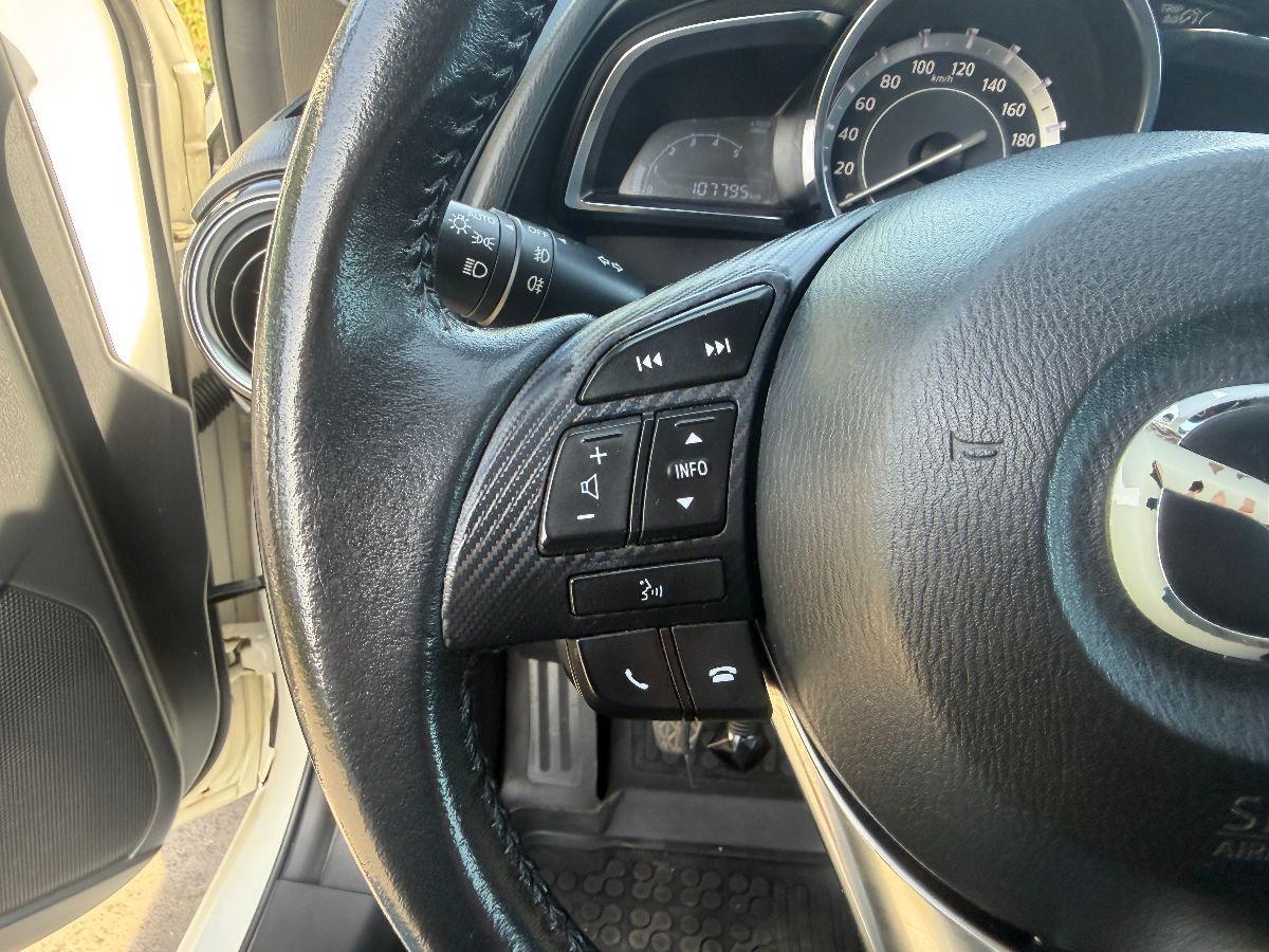 MAZDA - Mazda2 - 1.5 105 CV Skyactiv-D Exceed