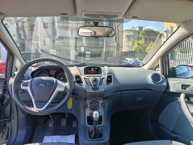 FORD Fiesta 1.4 TDCi 68CV 5 porte Titanium
