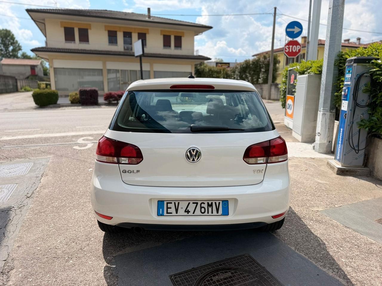 Volkswagen Golf 1.6 TDI DPF 5p. Highline