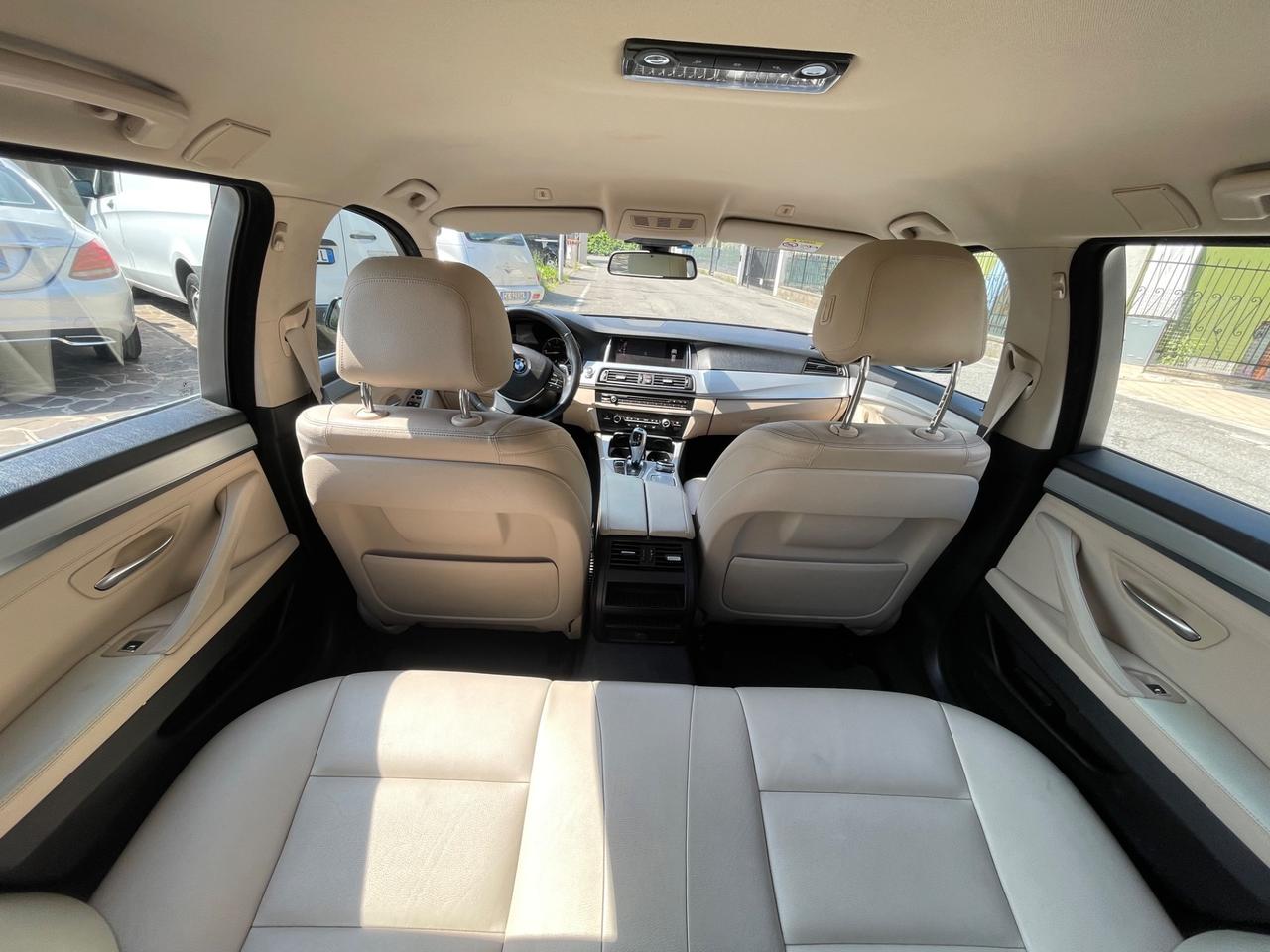 Bmw 520 520d xDrive Luxury