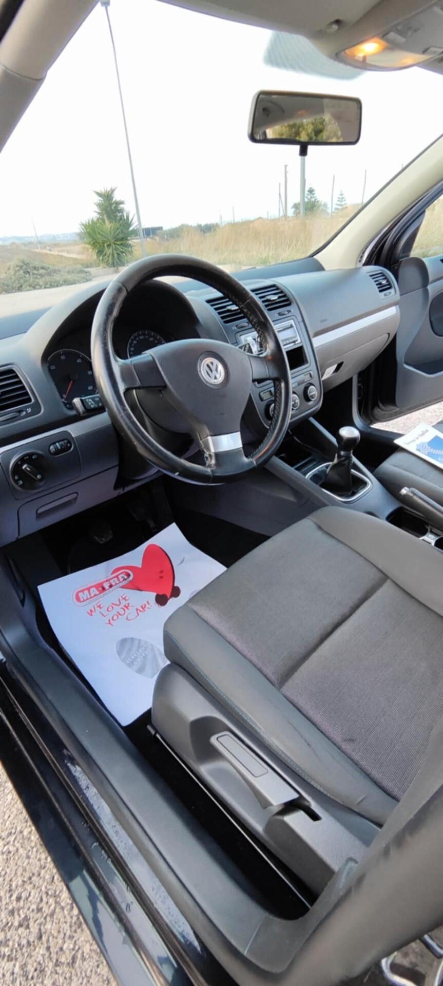 Volkswagen Golf 2.0 TDI DPF 4mot. 5p. GT Sport