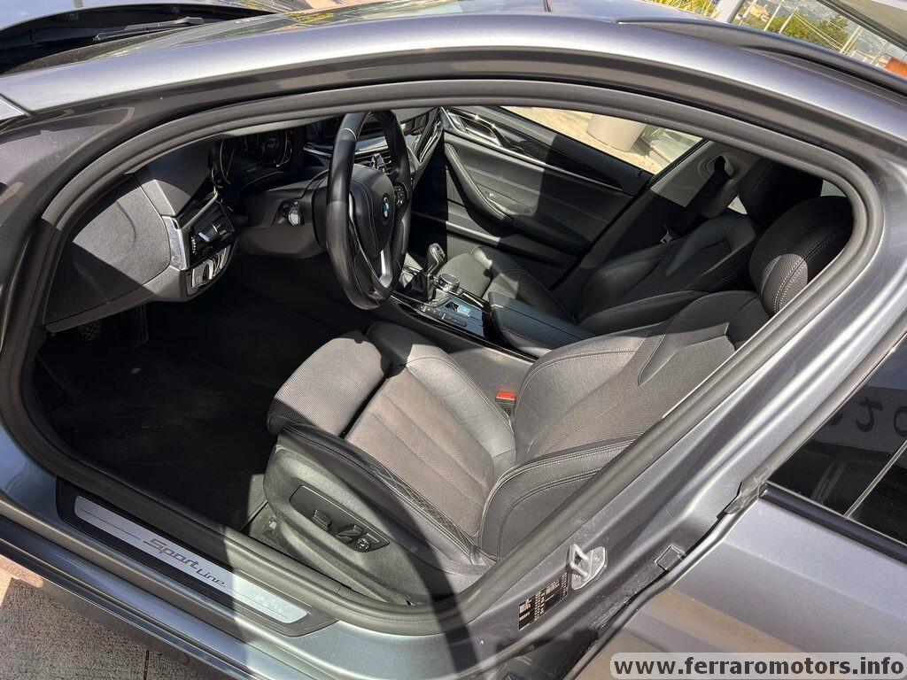 Bmw 520d xDrive Touring Luxury IVA ESPOSTA