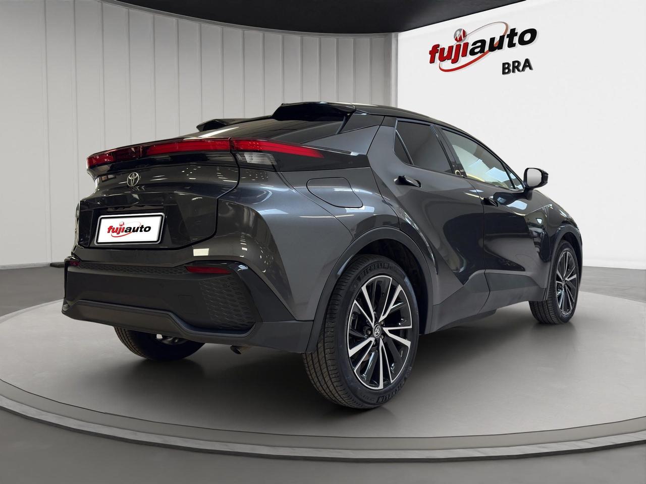 Toyota C-HR 2.0 phev Lounge fwd e-cvt