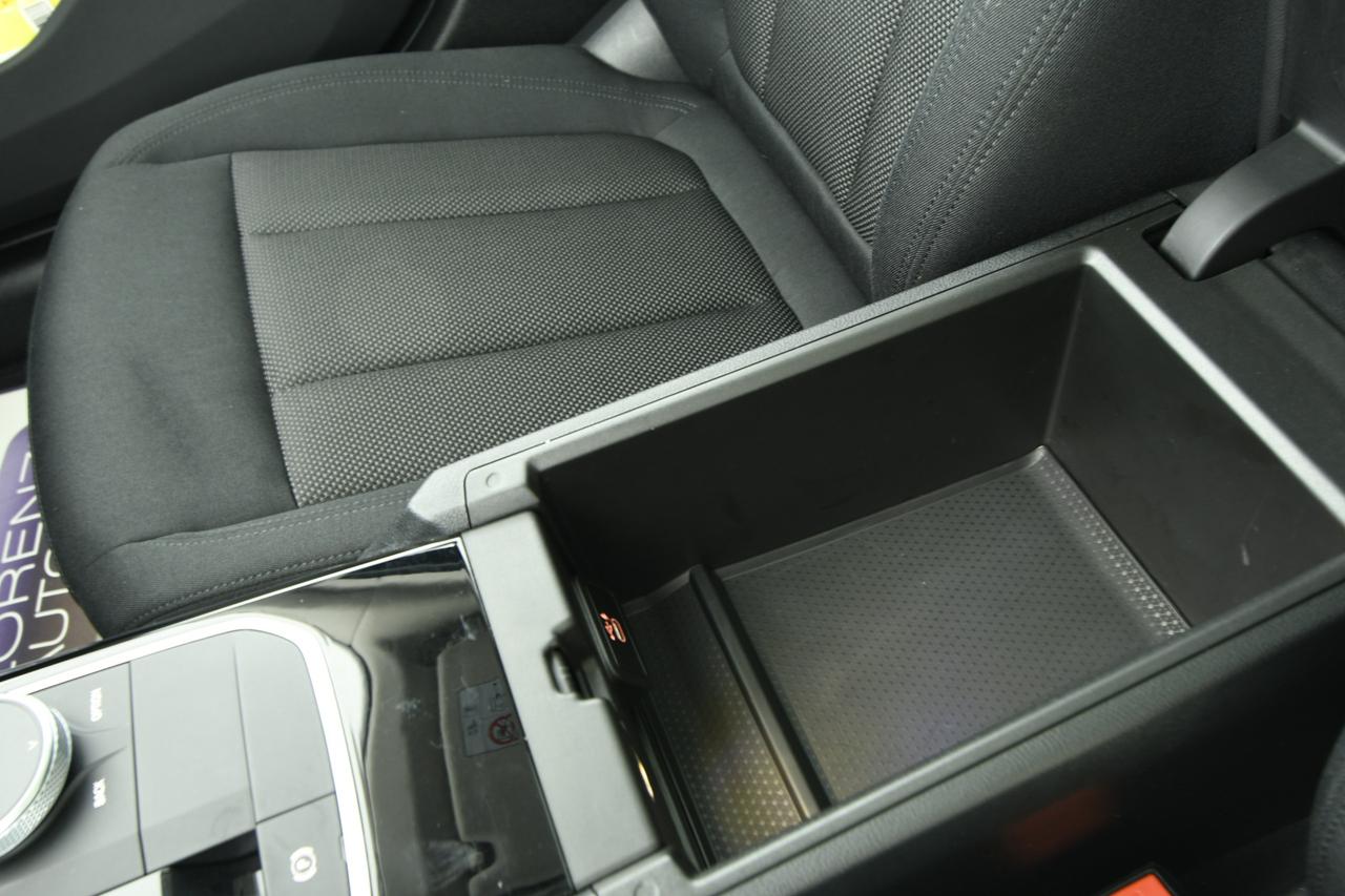 BMW 320d Touring mhev 48V Business Advantage auto