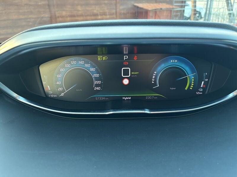 Peugeot 3008 Hybrid 225 e-EAT8 Allure Pack