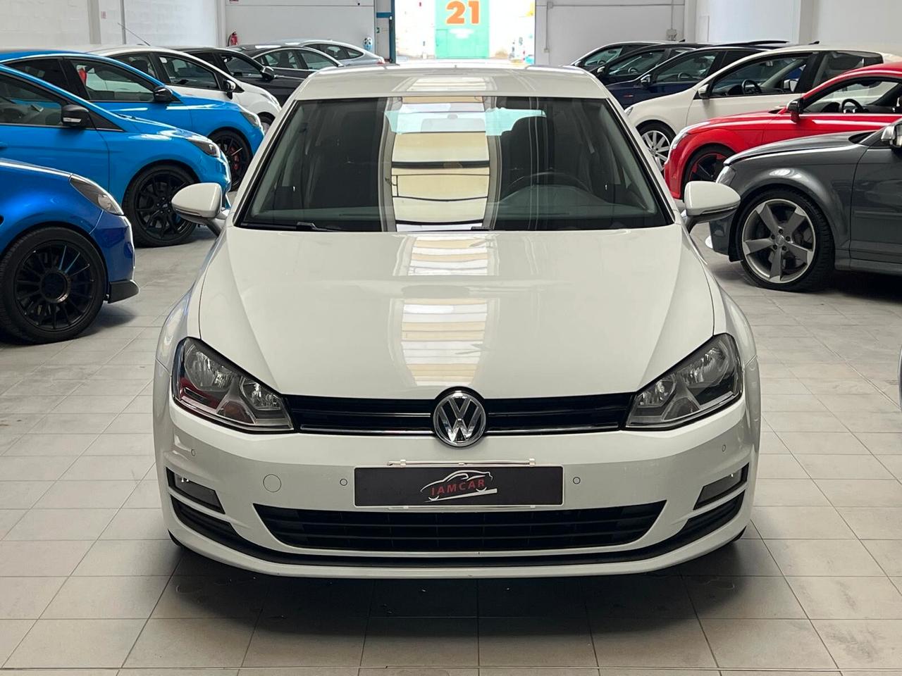 Volkswagen Golf 1.6 TDI DSG 5p. PER NEOPATENTATI CAMBIO AUTOMATICO