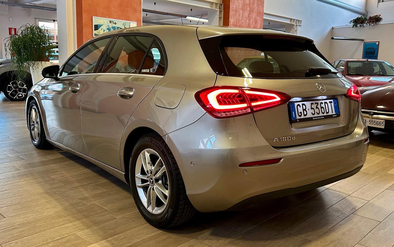 Mercedes-benz A 180 d Automatic Business