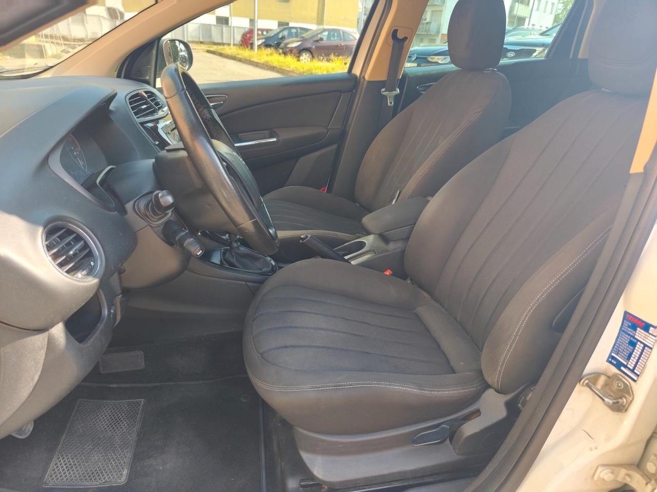 Lancia Delta 1.6 MJT DPF Gold euro 5B 1° proprietario