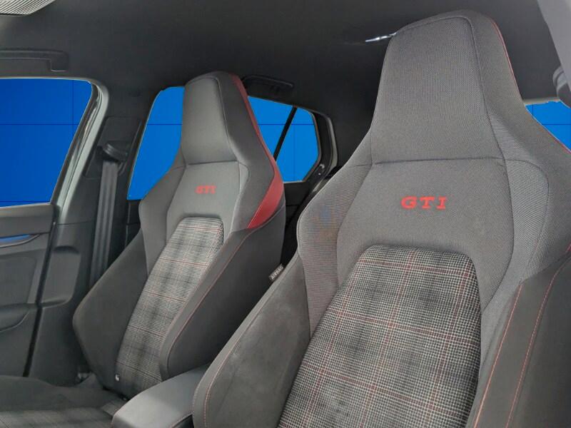 VOLKSWAGEN Golf 8ª serie Golf 2.0 TSI GTI