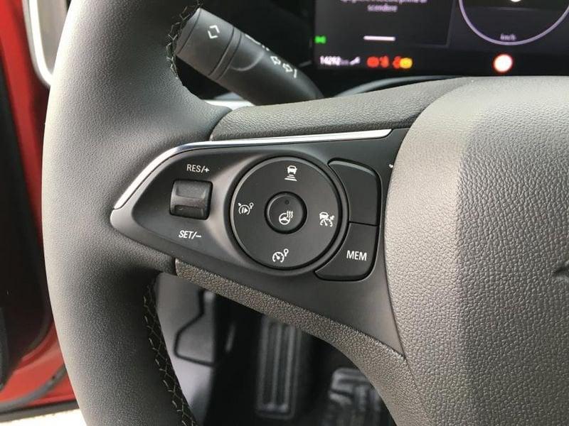 Opel Mokka 1.2 Turbo GS RETROCAM. + NAVI + KEYLESS