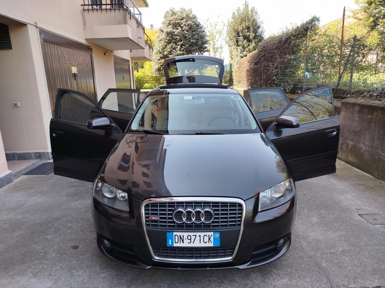 Audi A3 SPB 2.0 TDI 140cv / Tettuccio / Unipro