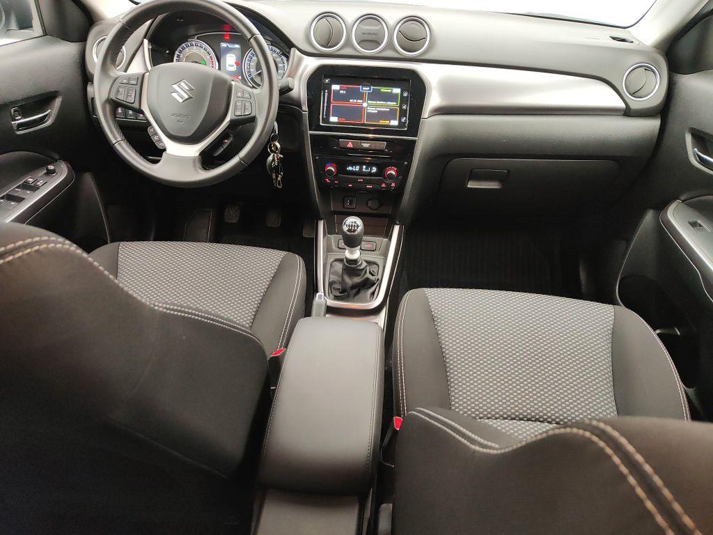Suzuki Vitara (2015) - Vitara 1.4 Hybrid Cool