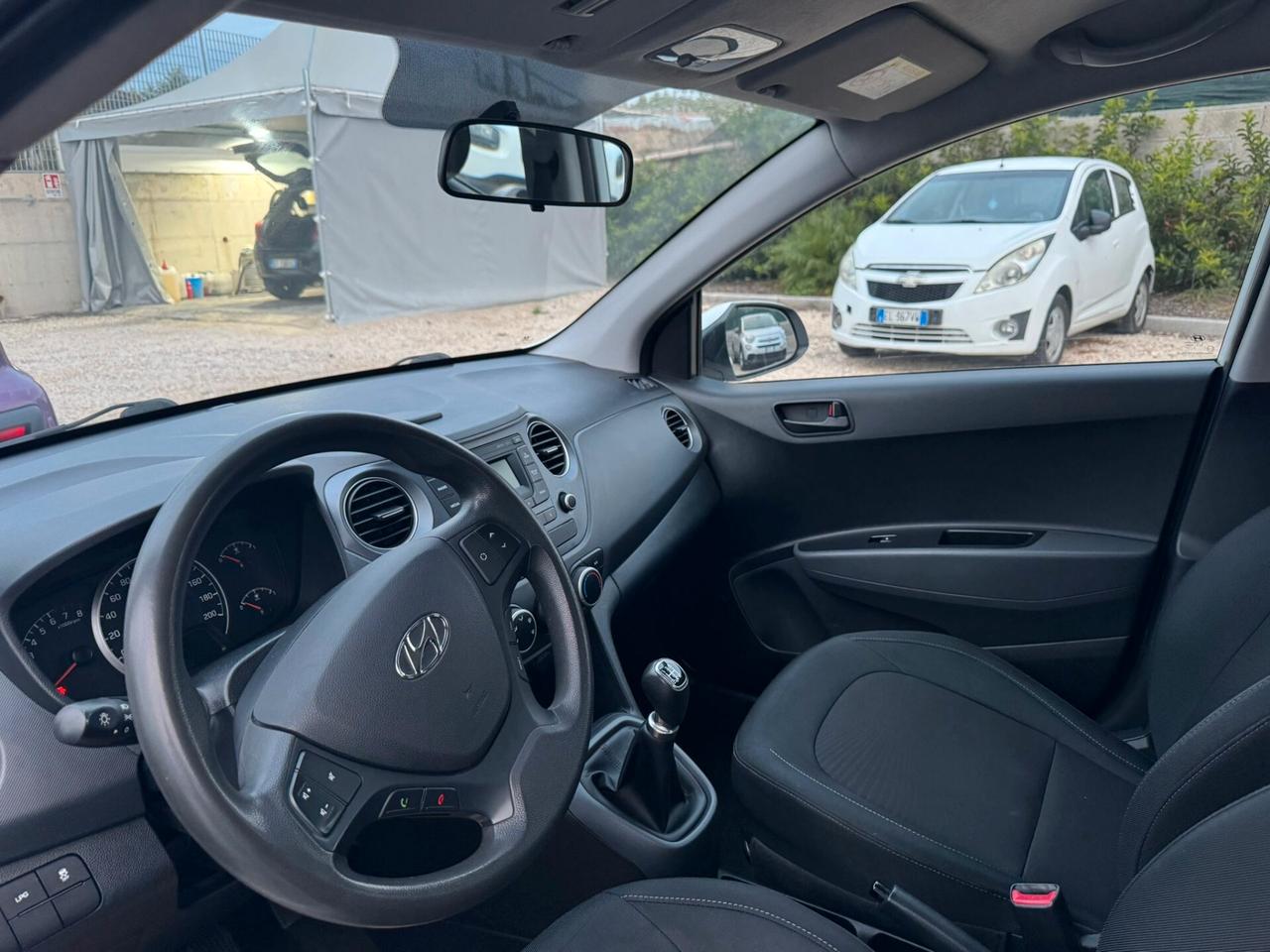 Hyundai i10 1.0gpl