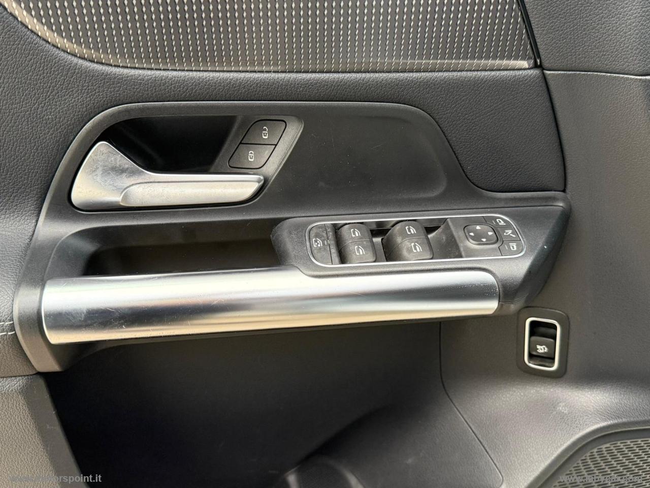 MERCEDES-BENZ GLA 200 d Automatic Sport Plus