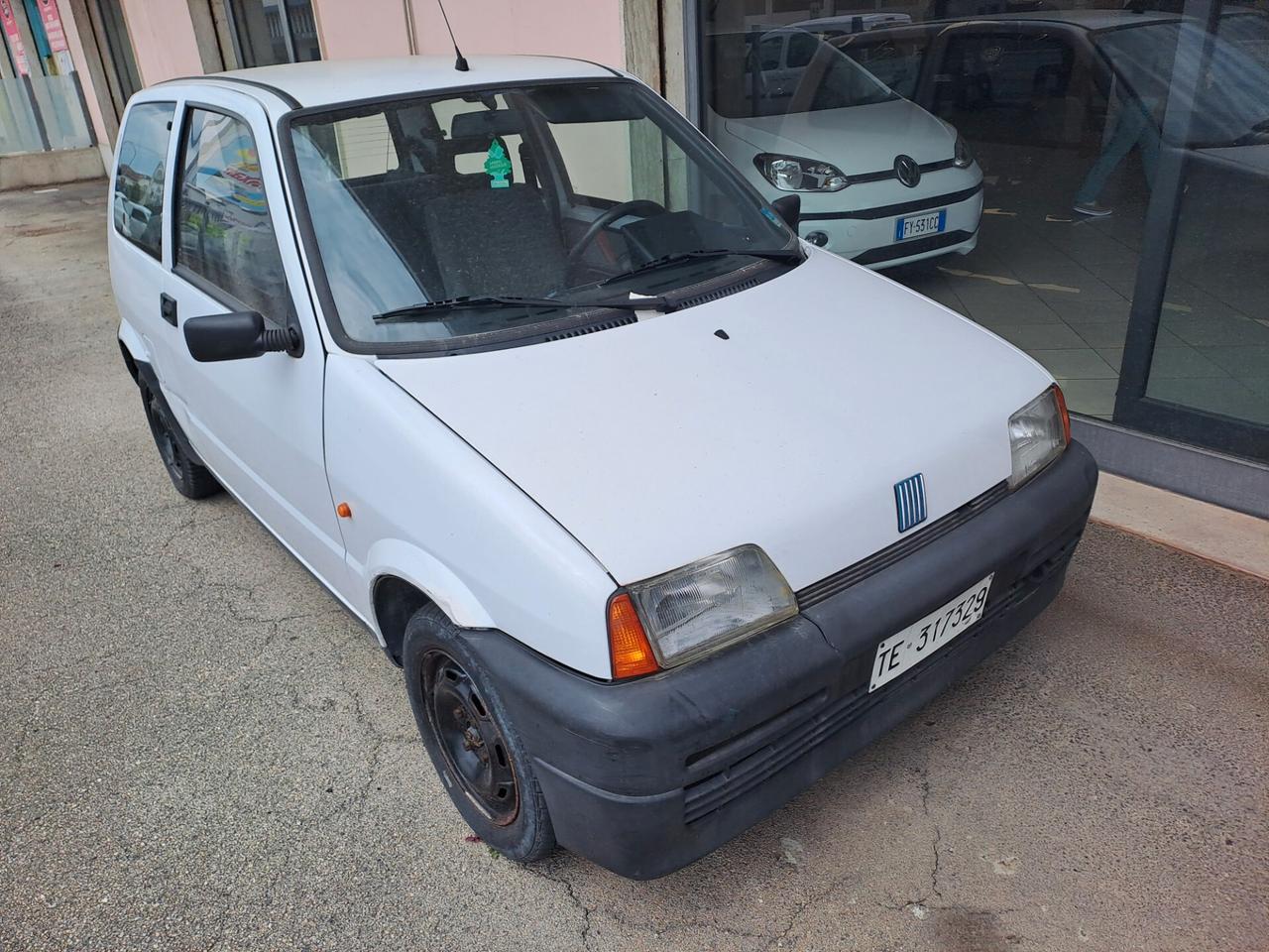 Fiat Cinquecento 900i cat