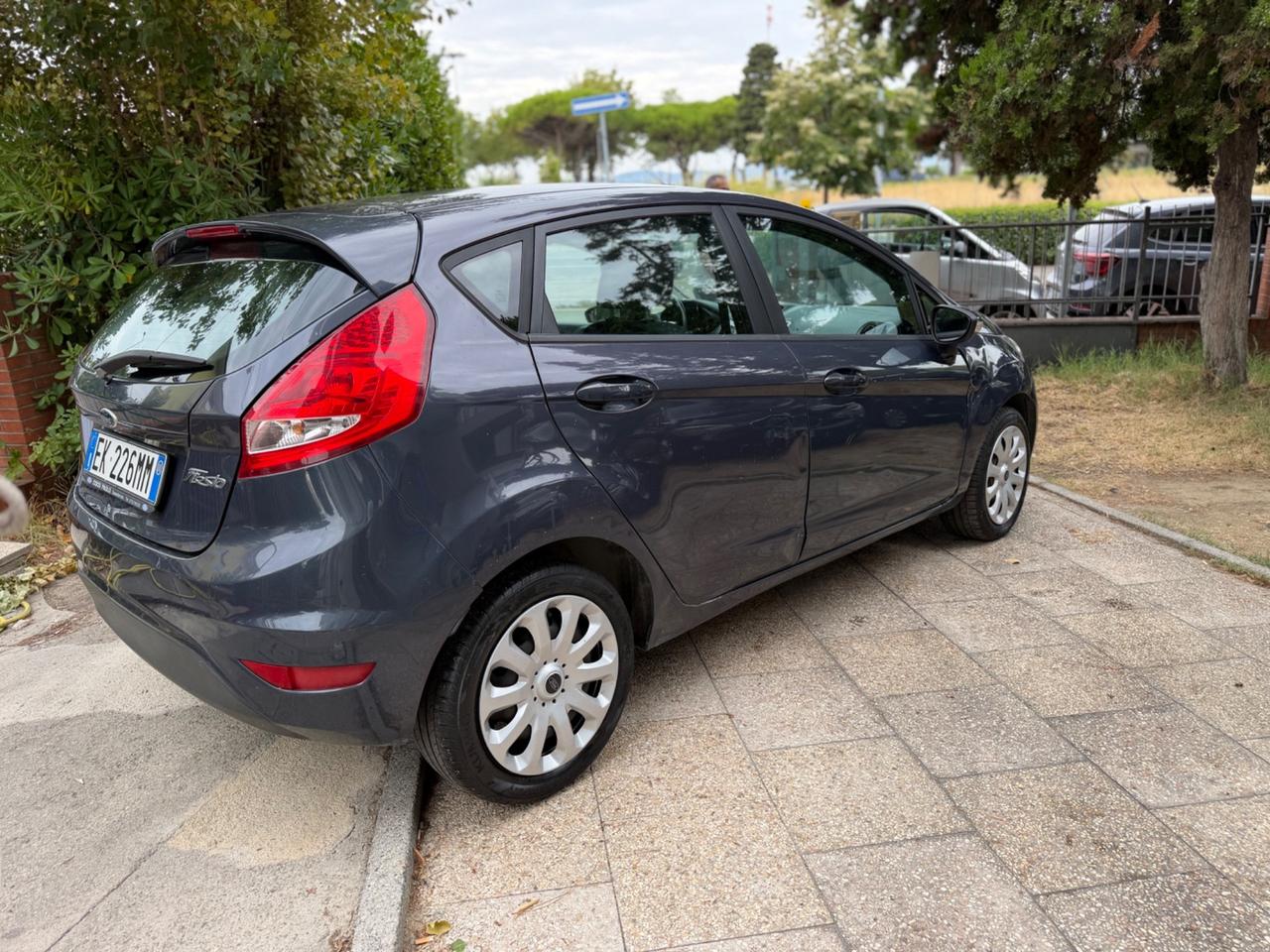 Ford Fiesta 1.4 TDCi 5p. NEOPATENTATI