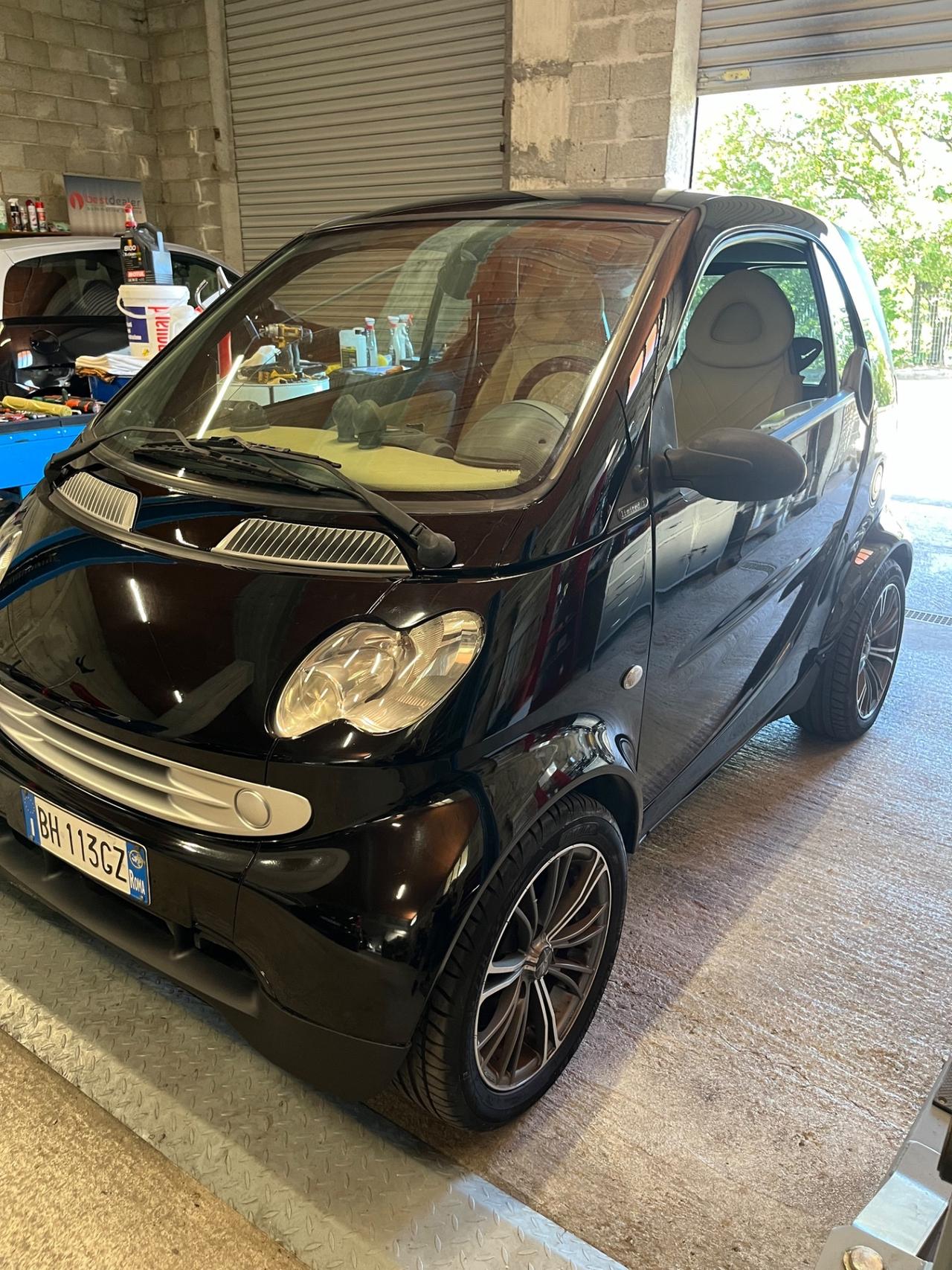Smart 600 limited edition