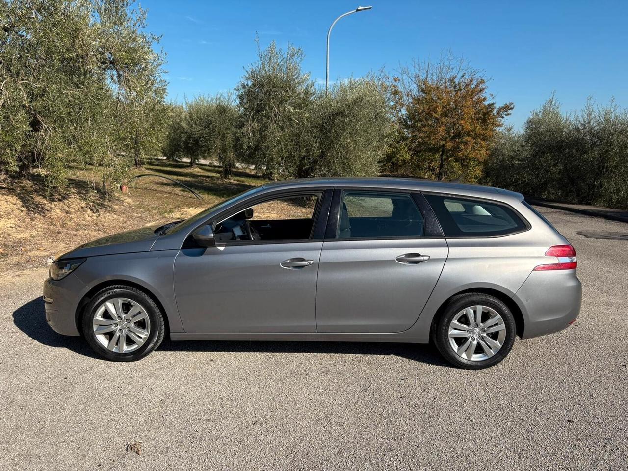 Peugeot 308 1.6BHDi S&S SW Business 120 6M 2015