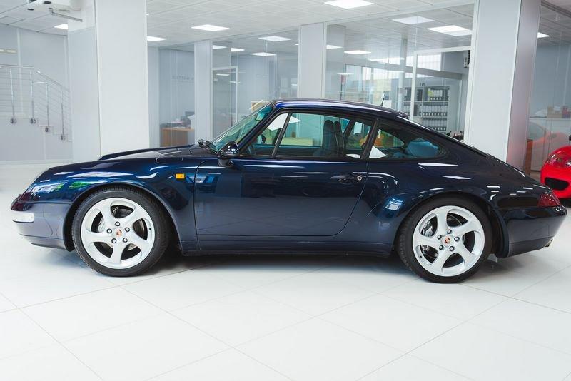 Porsche 911 PORSCHE 911 993 CARRERA 4