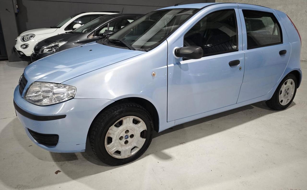 Fiat Punto Neopatentati Metano