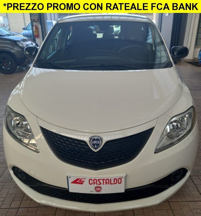 LANCIA Ypsilon 1.2 69 CV 5 porte Gold