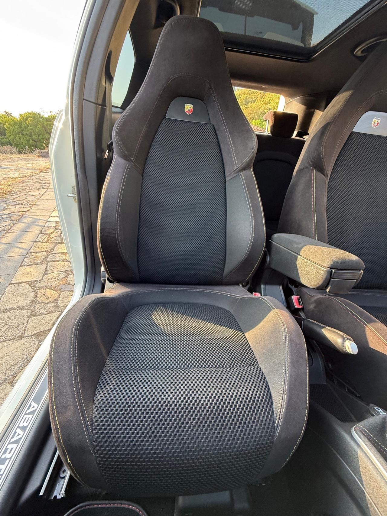 Abarth Punto 1.4 16V Turbo Multiair S&S 10/2010