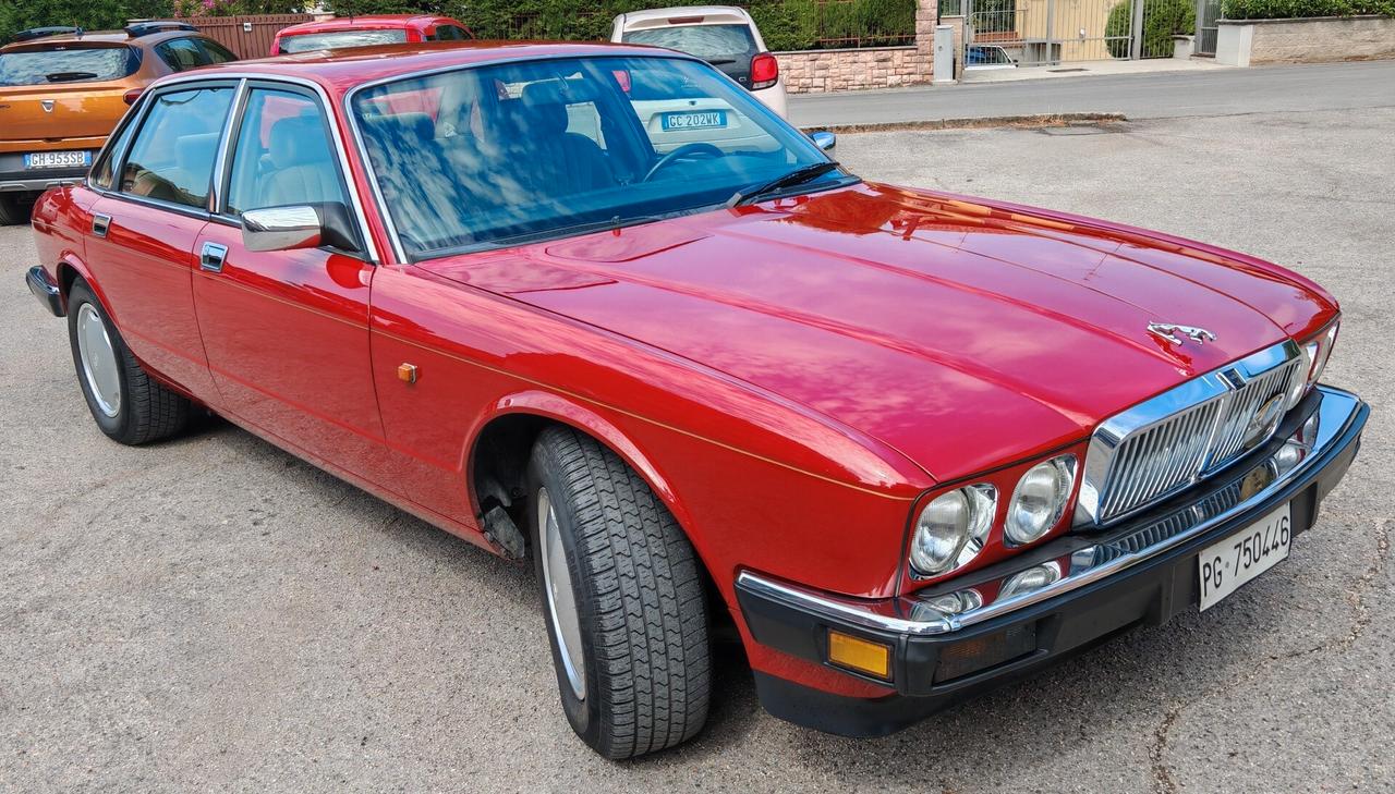 Jaguar XJ6 3.2 cat - 1992 - Targa Oro