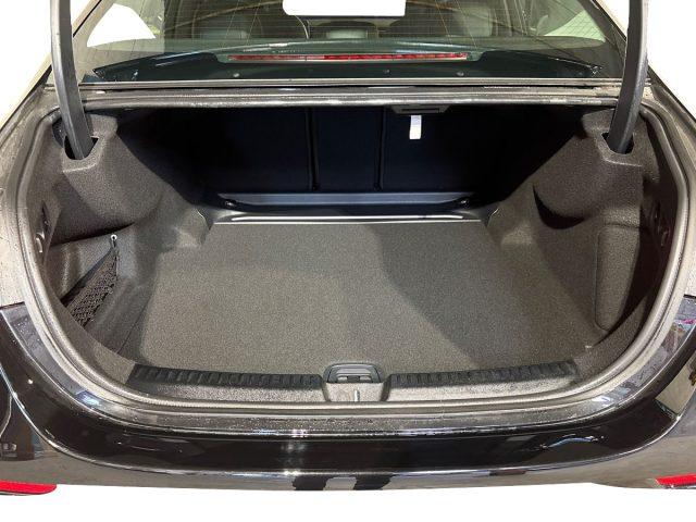 MERCEDES-BENZ E 220 d Mild hybrid Advanced Auto