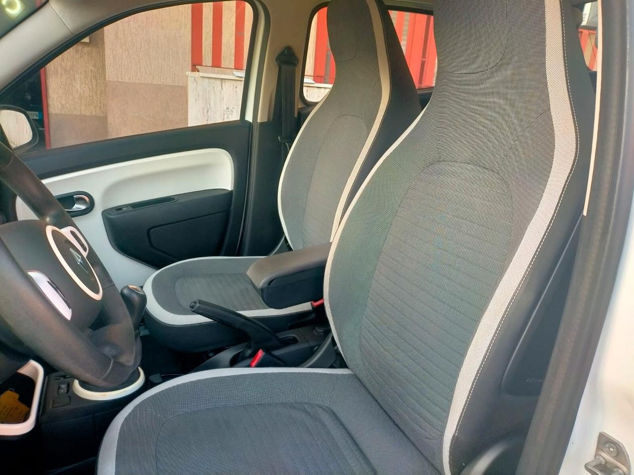 Renault Twingo SCe Live