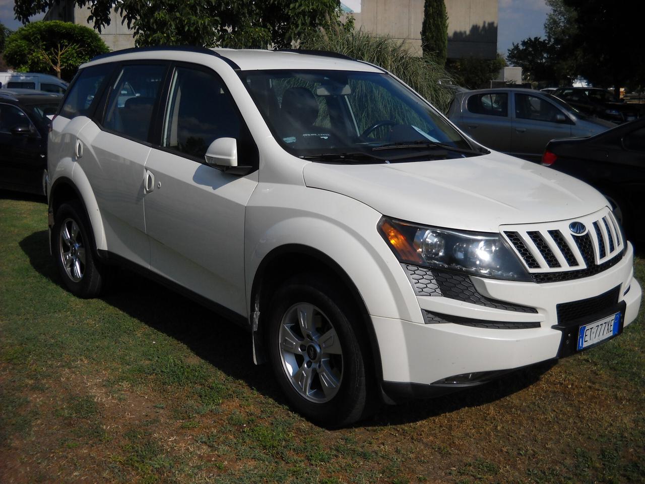 Mahindra XUV500 2.2 16V AWD W8