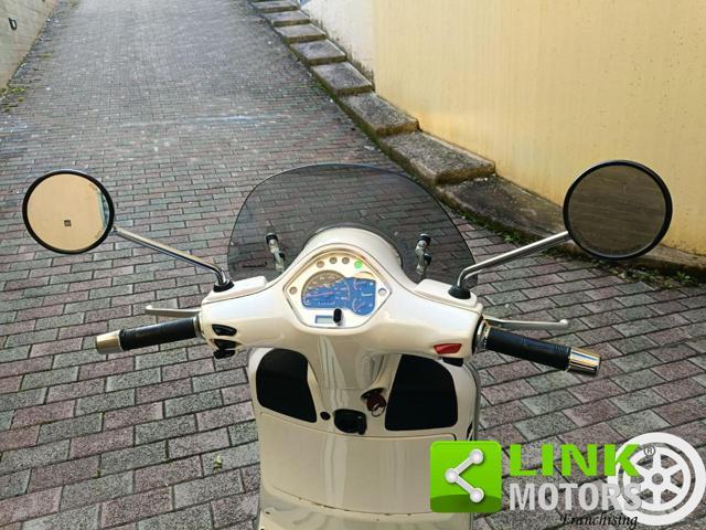 PIAGGIO Vespa 125 GTV GTS SUPER