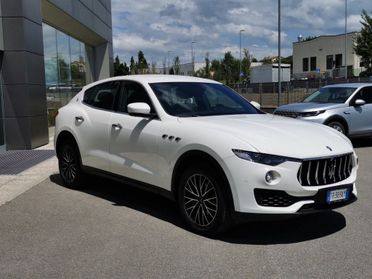 MASERATI Levante Levante V6 Diesel AWD Granlusso