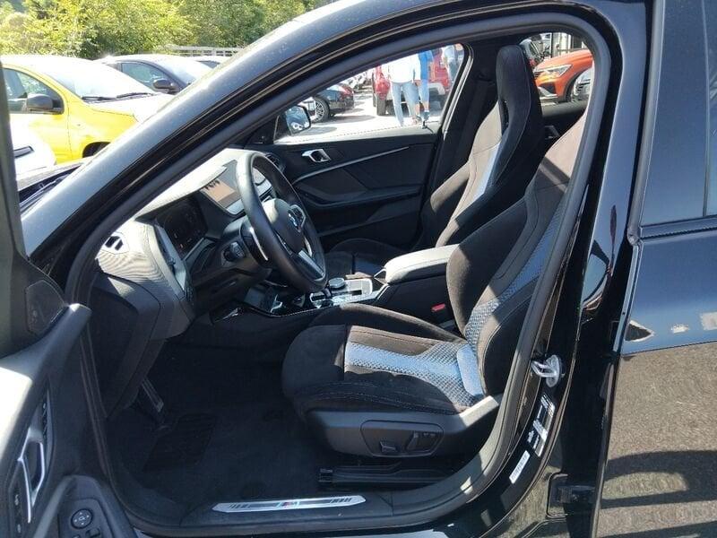 BMW Serie 1 F40 118d Msport auto