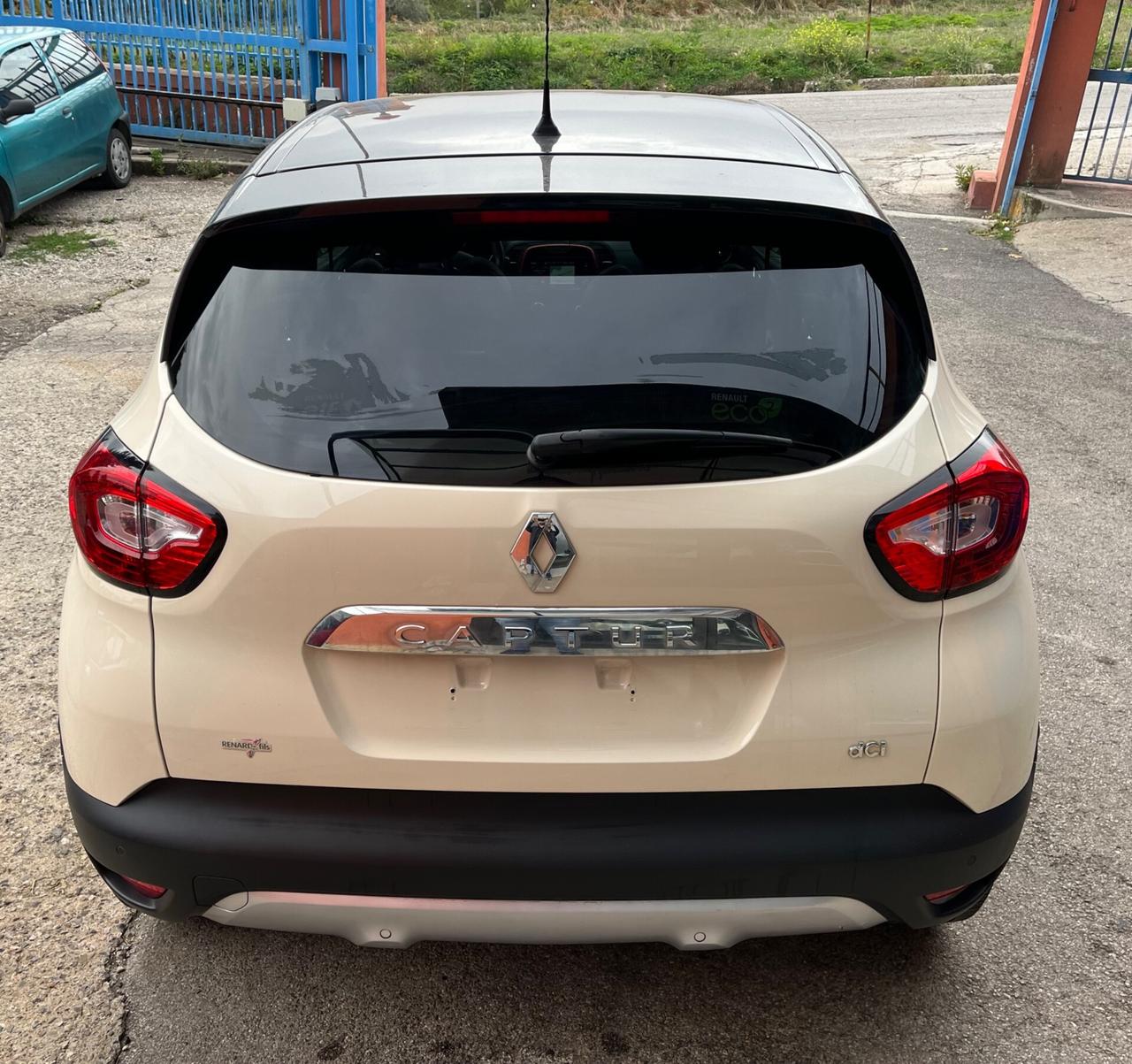 Renault Captur dCi90CV Intens-Pelle-GripControl