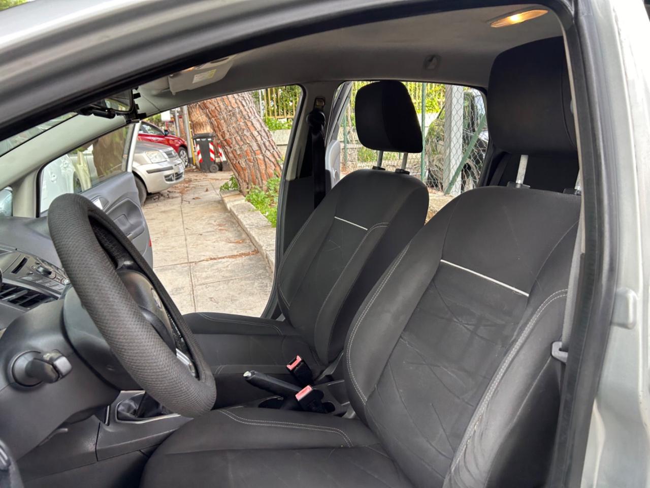 Ford Fiesta 1.4 5 porte Bz.- GPL Business