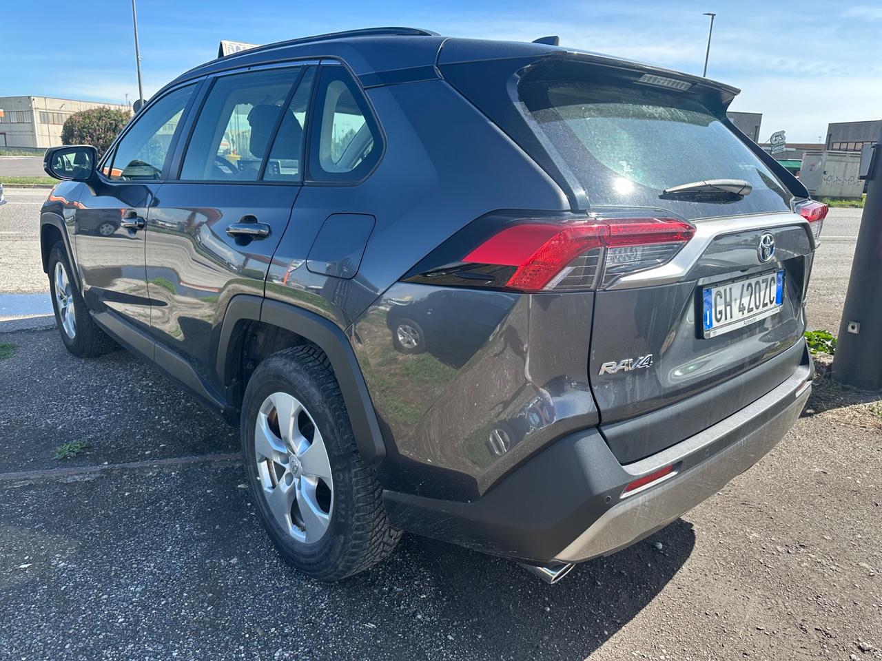 Toyota RAV 4 RAV4 2.5 HV (218CV) E-CVT 2WD Active