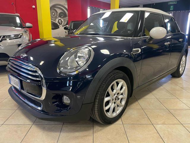 MINI Cooper D 1.5 Cooper D 5 porte *AUTOMATICO/LUCI/PDC*
